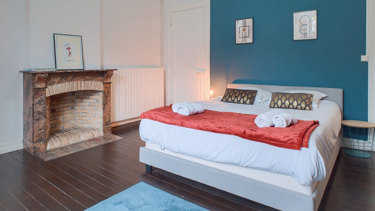 Photo of Bedroom in Laval