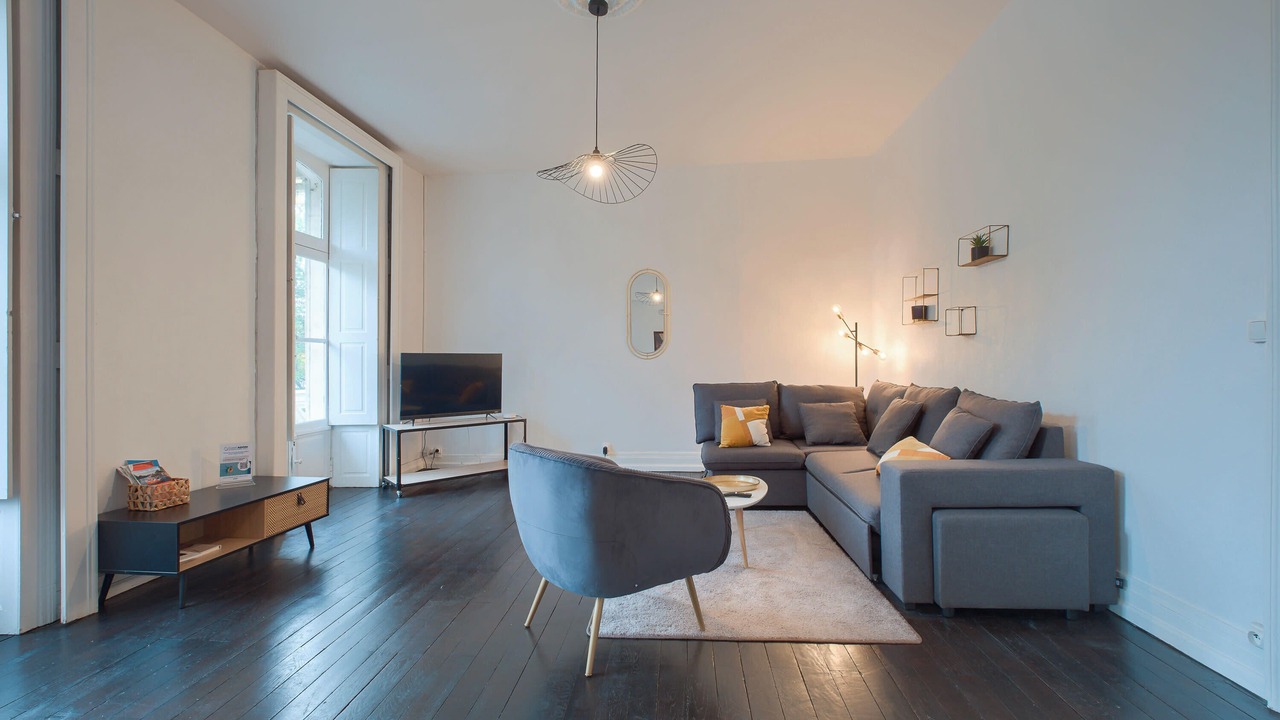 Photo of Livingroom in Laval