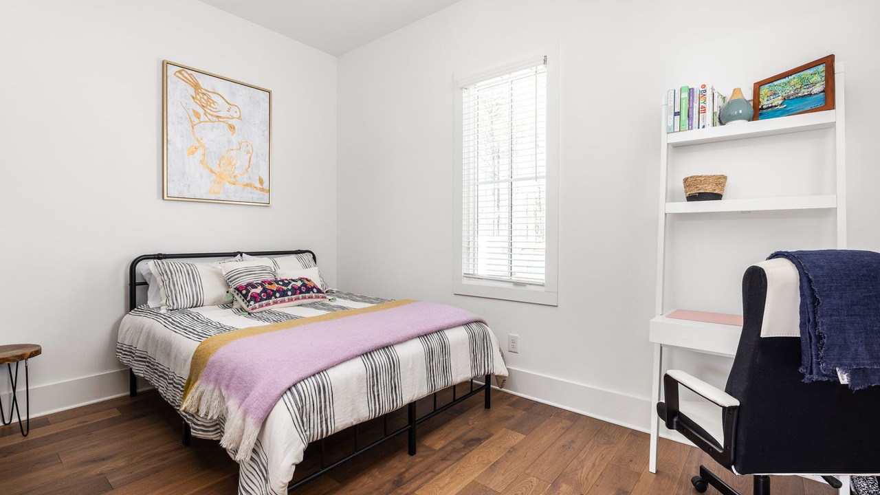 Photo of Bedroom in Chattahoochee Hills
