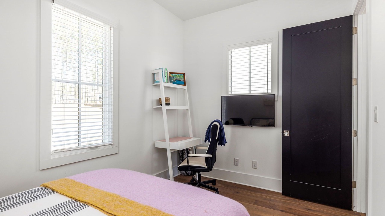 Photo of Bedroom in Chattahoochee Hills