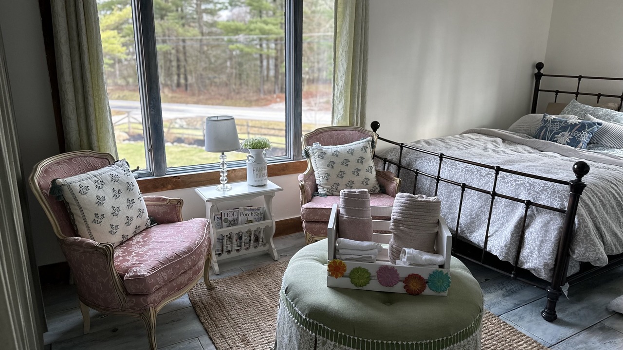 Photo of Bedroom in Boston Heights