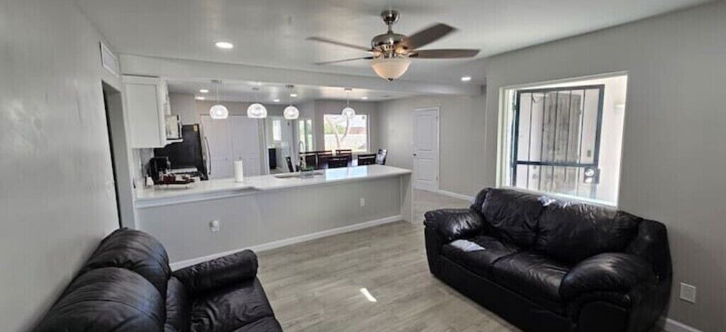 Photo of Livingroom in Biggs Field
