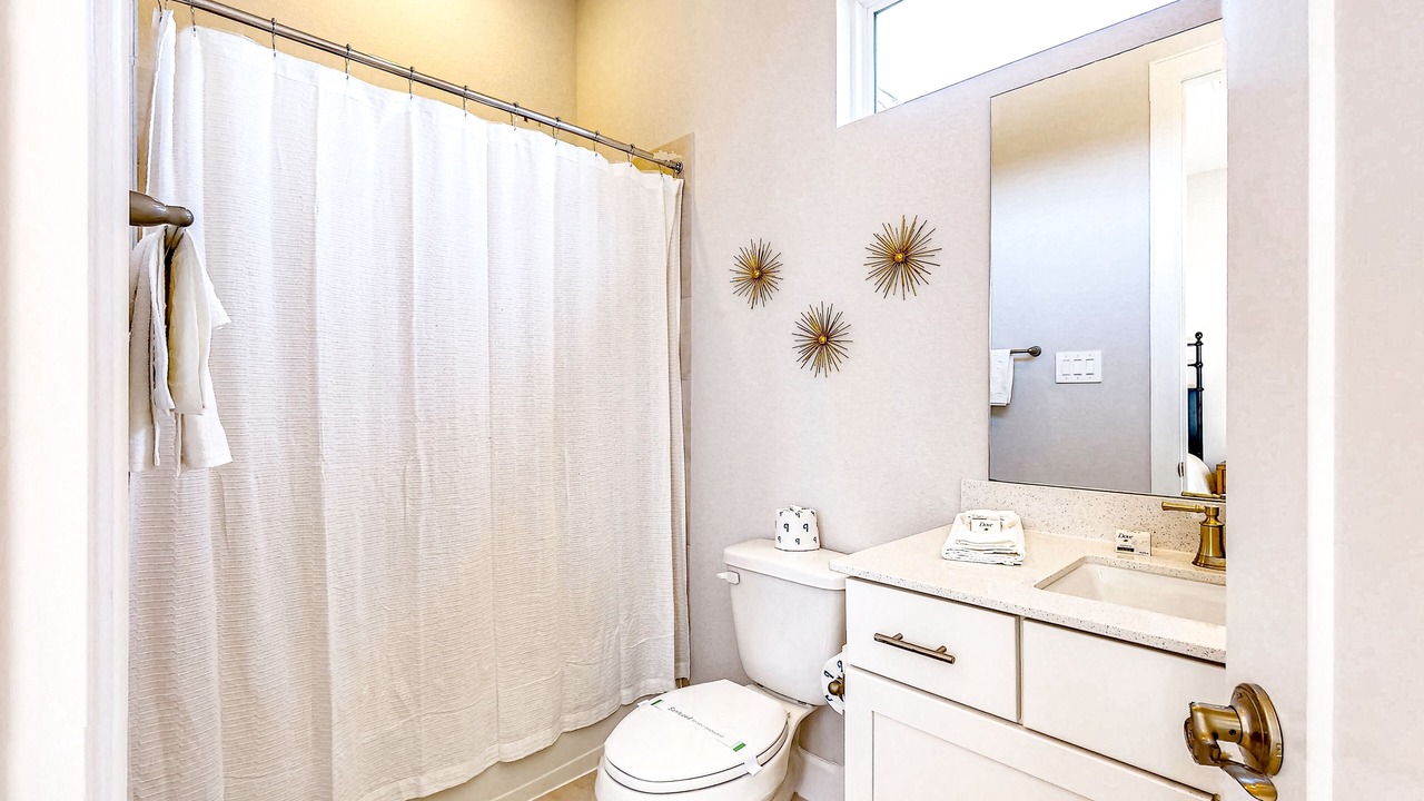 Photo of Bathroom in French Quarter