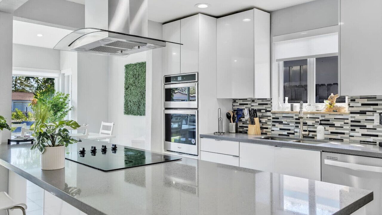 Photo of Kitchen in North Central Hollywood