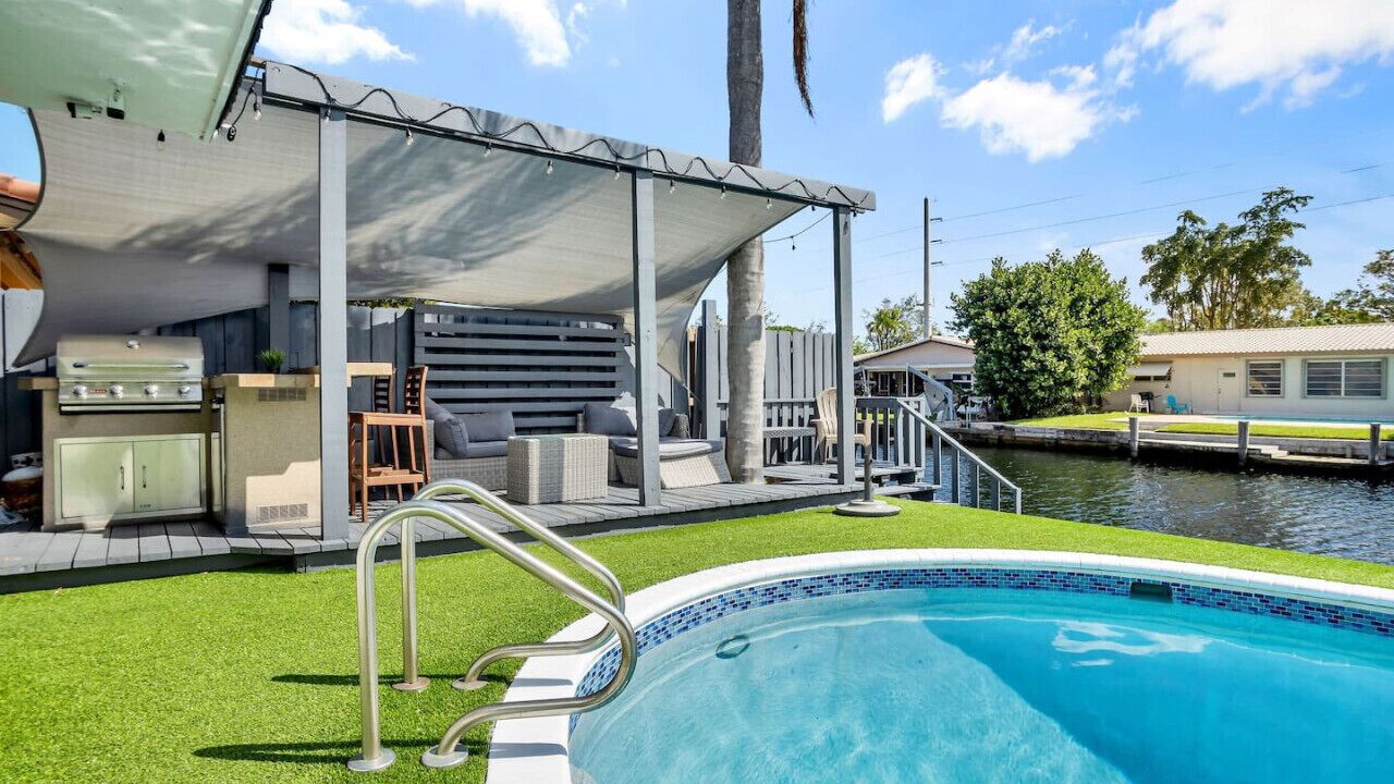Photo of Outdoor in North Central Hollywood