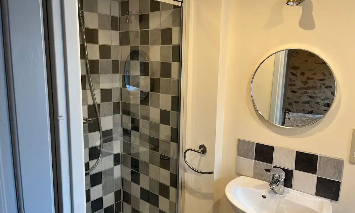 Photo of Bathroom in Laguepie