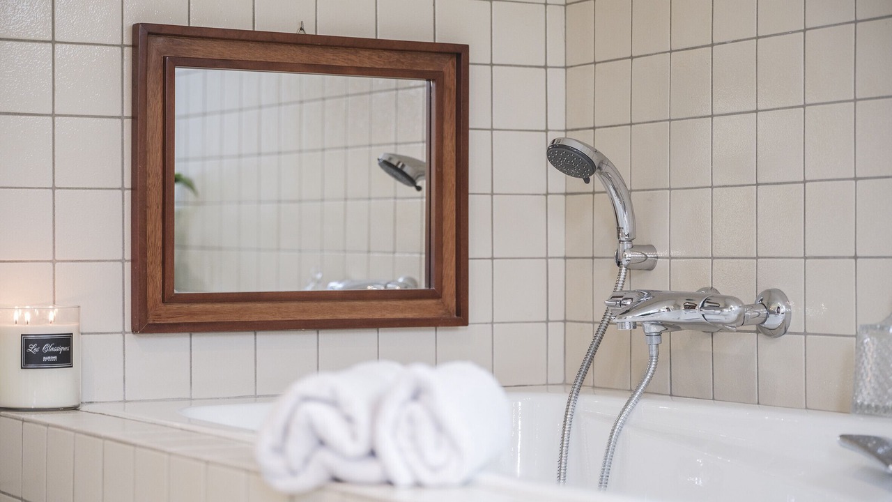 Photo of Bathroom in Cessenaz