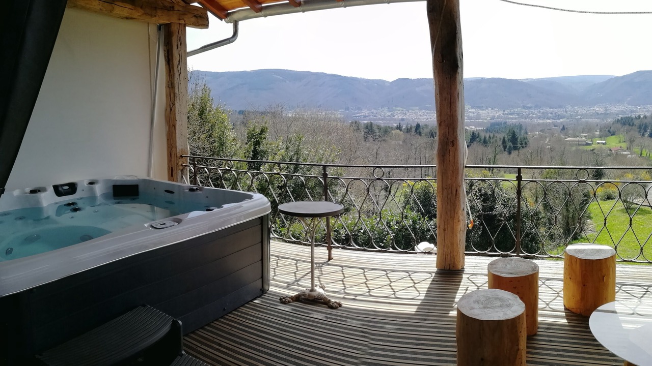 Photo of Outdoor in Pont-de-Larn