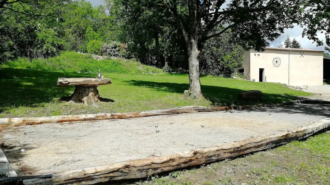 Photo of Outdoor in Pont-de-Larn