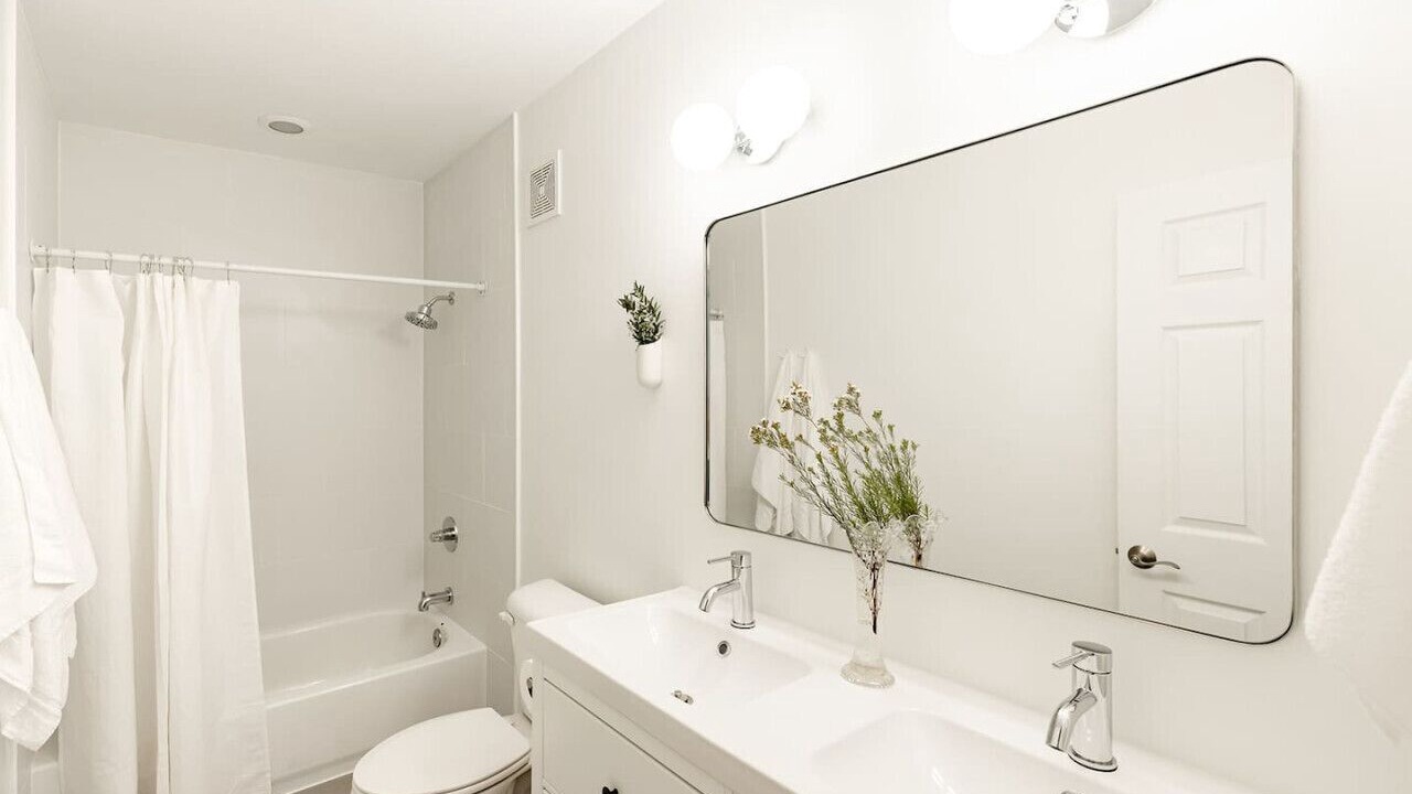 Photo of Bathroom in Pendleton