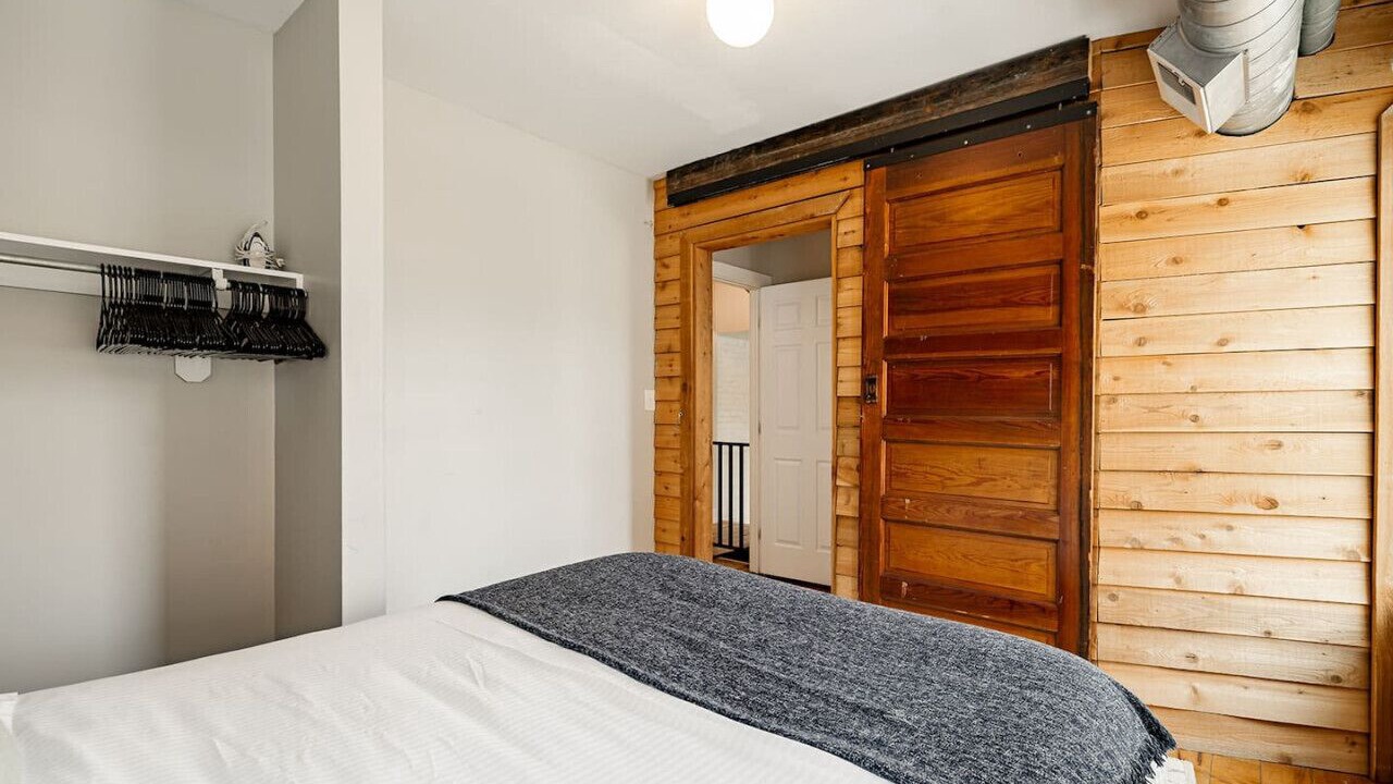 Photo of Bedroom in Pendleton