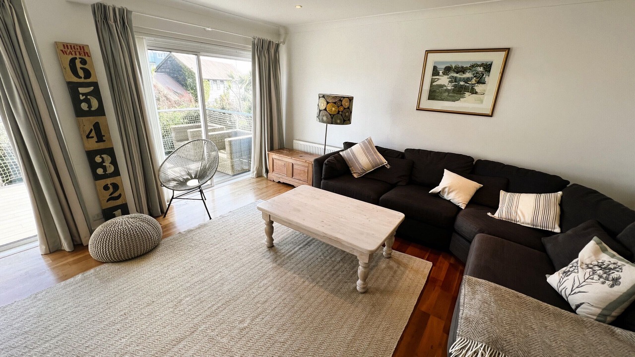 Photo of Livingroom in Ryde