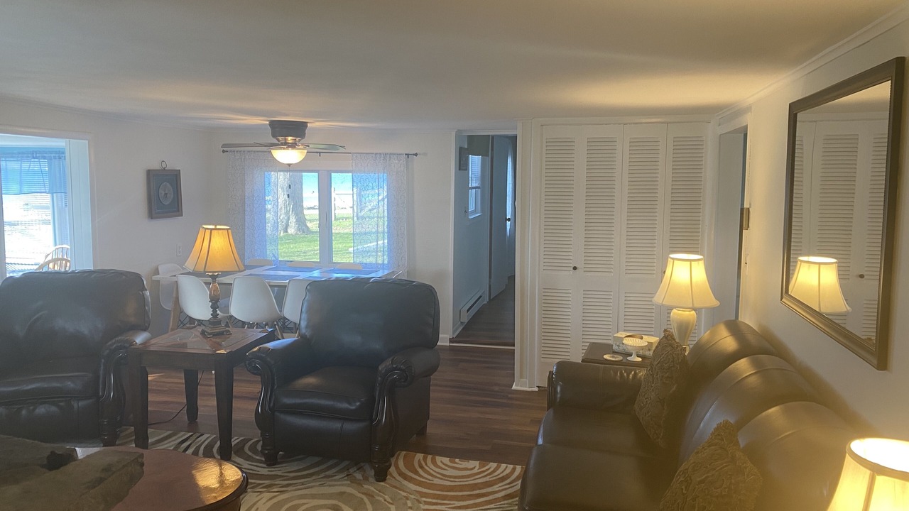 Photo of Livingroom in Town of Hounsfield