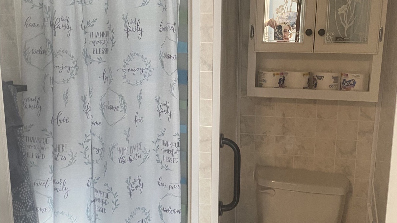 Photo of Bathroom in Town of Hounsfield