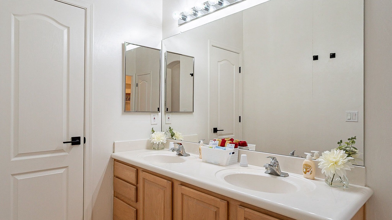 Photo of Bathroom in Starr Pass