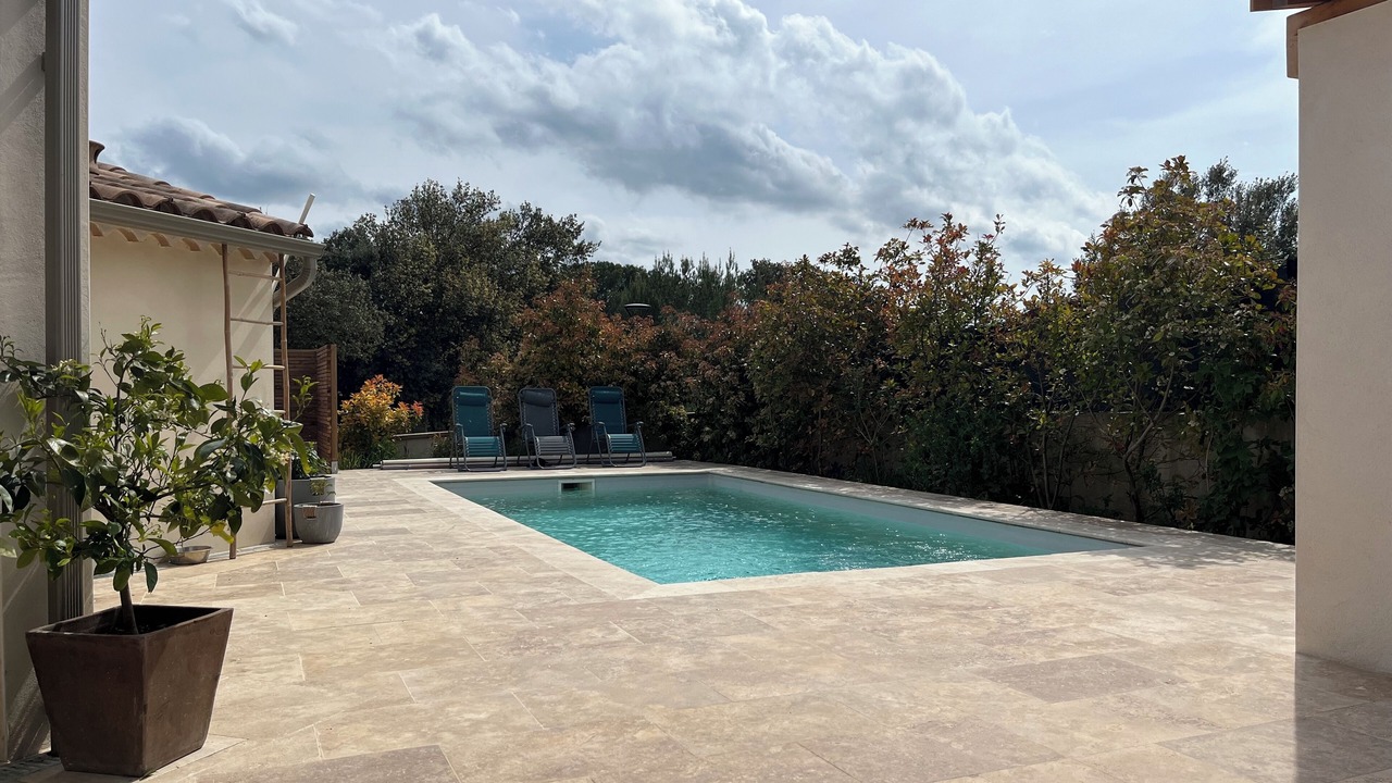 Photo of Outdoor in Collias