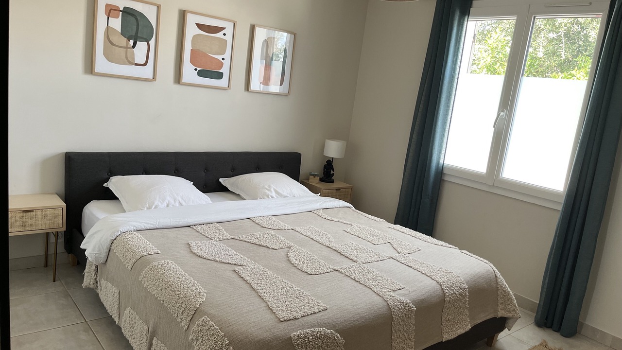 Photo of Bedroom in Collias