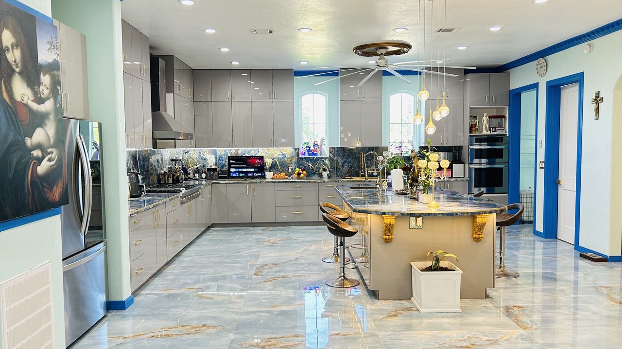 Photo of Kitchen in Alvin