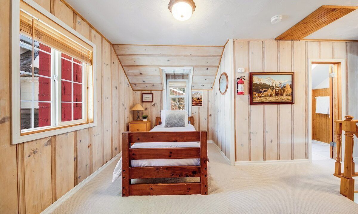 Photo of Bedroom in Lower Kingsbury