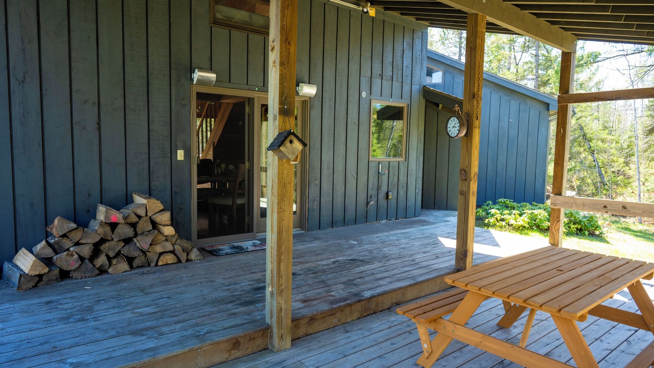 Photo of Patio Balcony in Vulcan