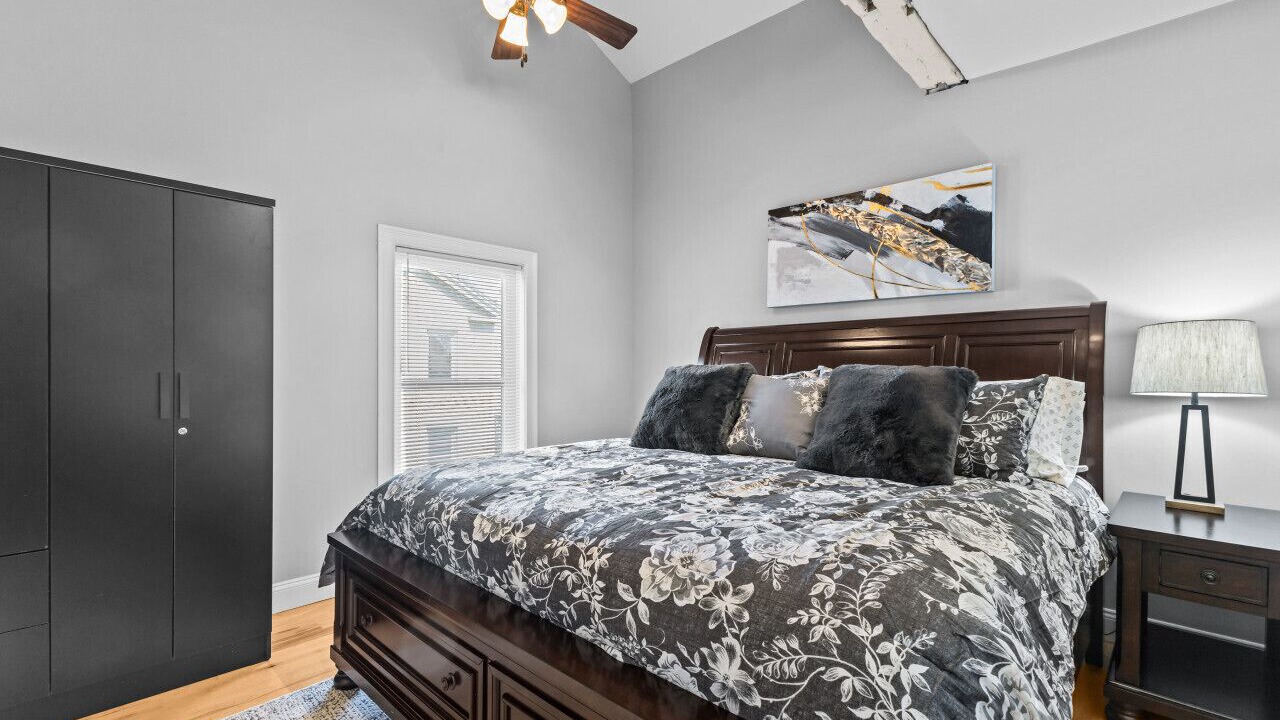 Photo of Bedroom in Old North End
