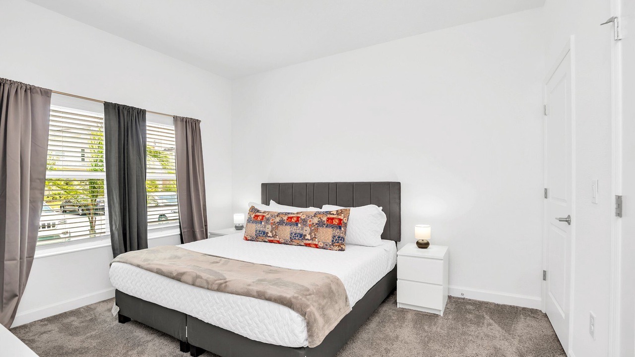 Photo of Bedroom in Bay Lake