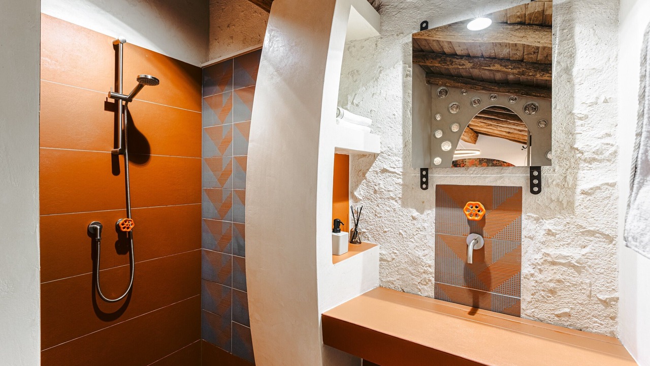 Photo of Bathroom in Pissotte