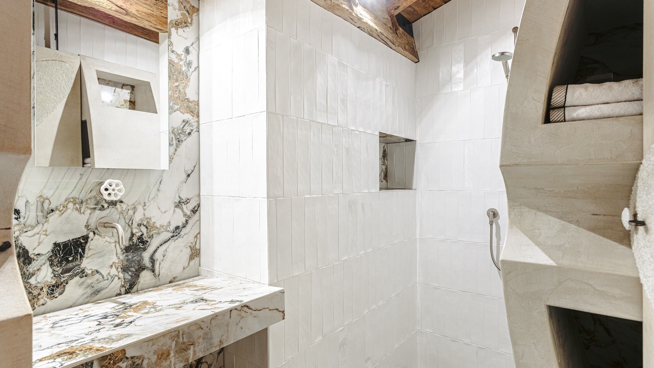 Photo of Bathroom in Pissotte