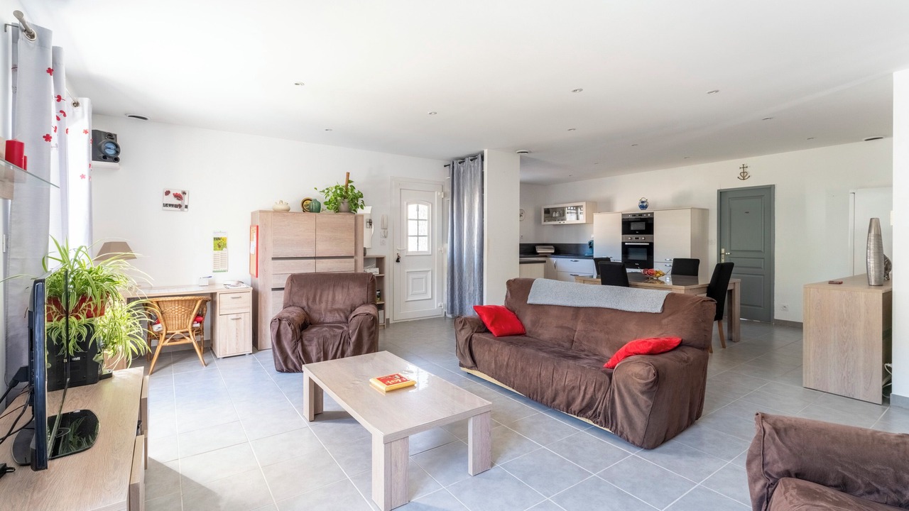 Photo of Livingroom in Sernhac