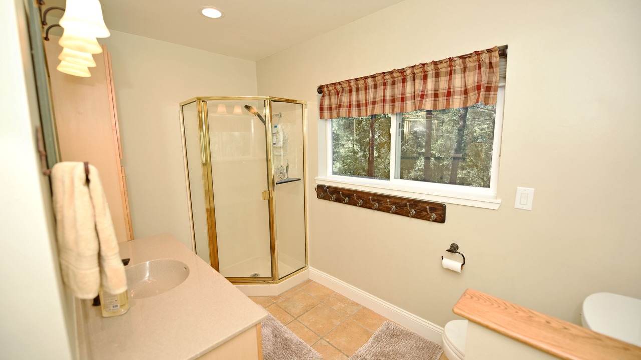 Photo of Bathroom in Washington