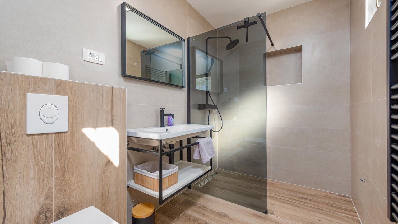 Photo of Bathroom in Pristeg