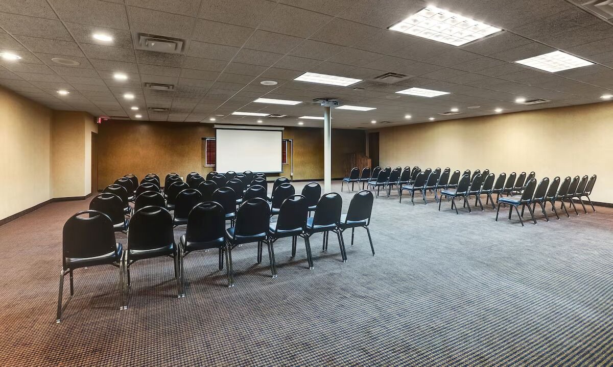 Photo of Others in Johnston