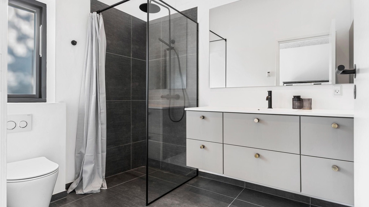 Photo of Bathroom in Saltum