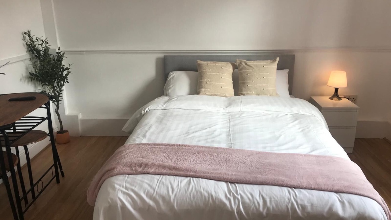 Photo of Bedroom in Cray Valley West