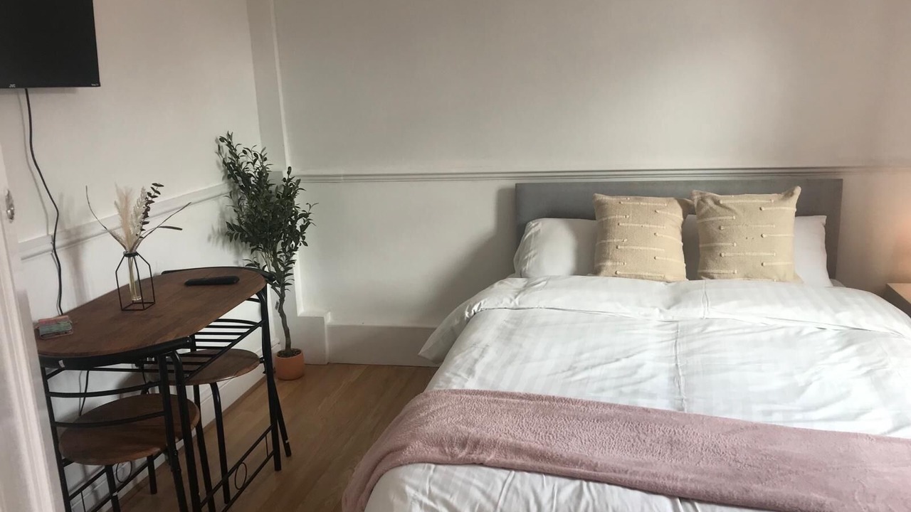 Photo of Bedroom in Cray Valley West