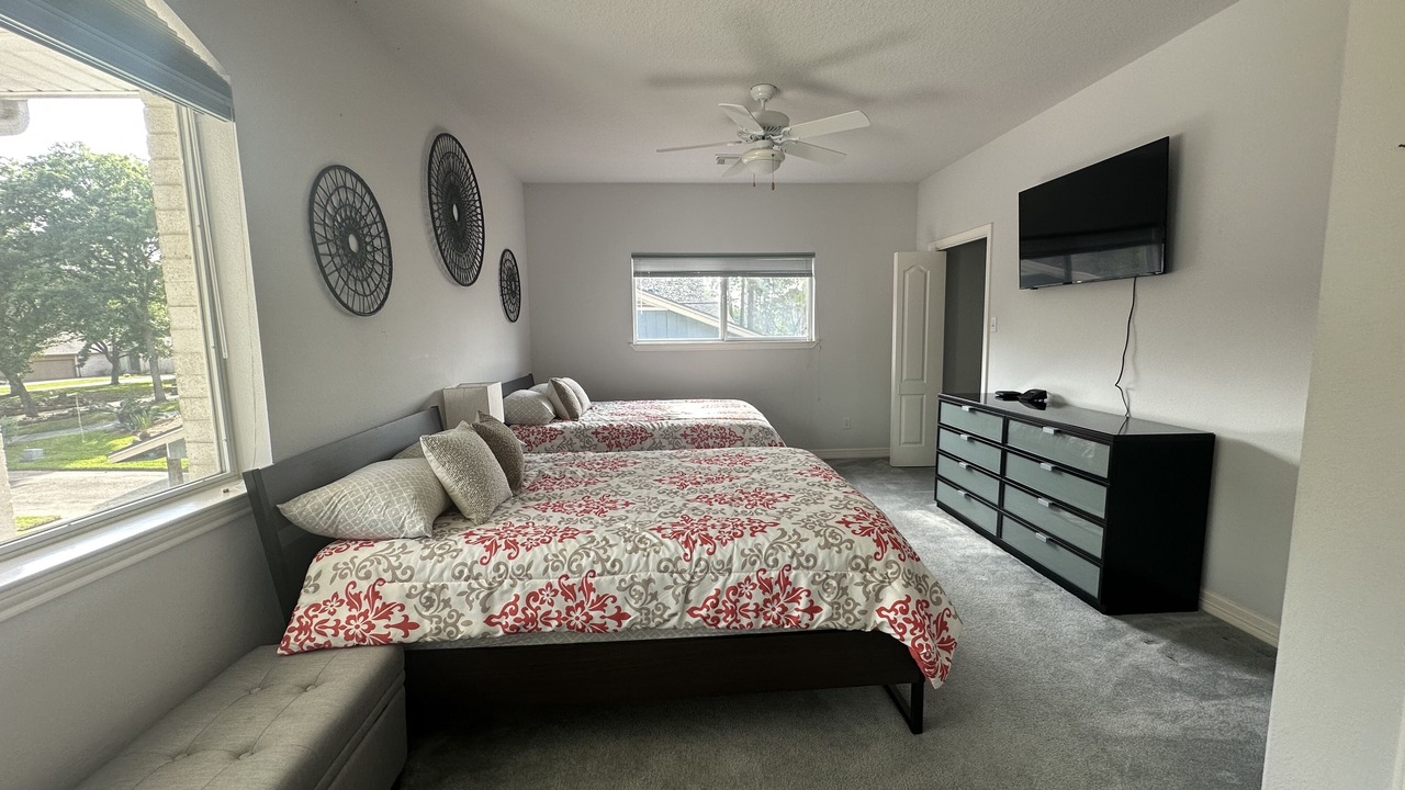 Photo of Bedroom in Walden on Lake Conroe