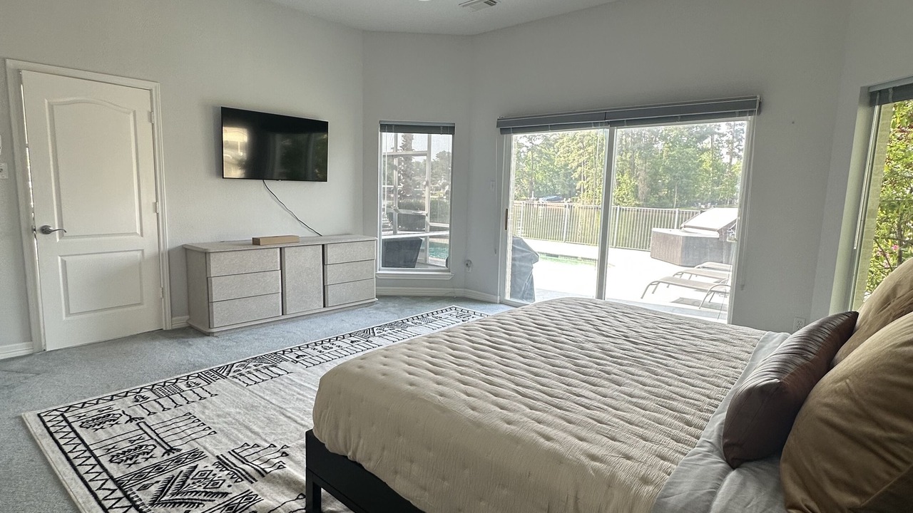 Photo of Bedroom in Walden on Lake Conroe