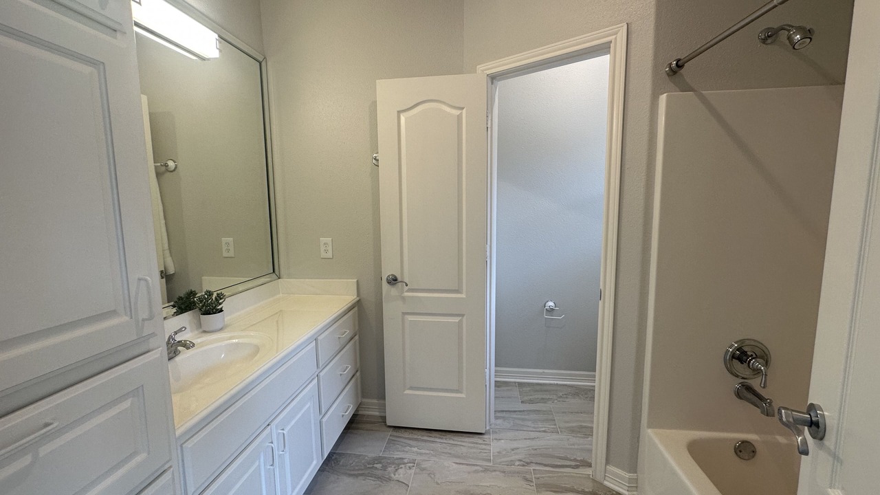 Photo of Bathroom in Walden on Lake Conroe