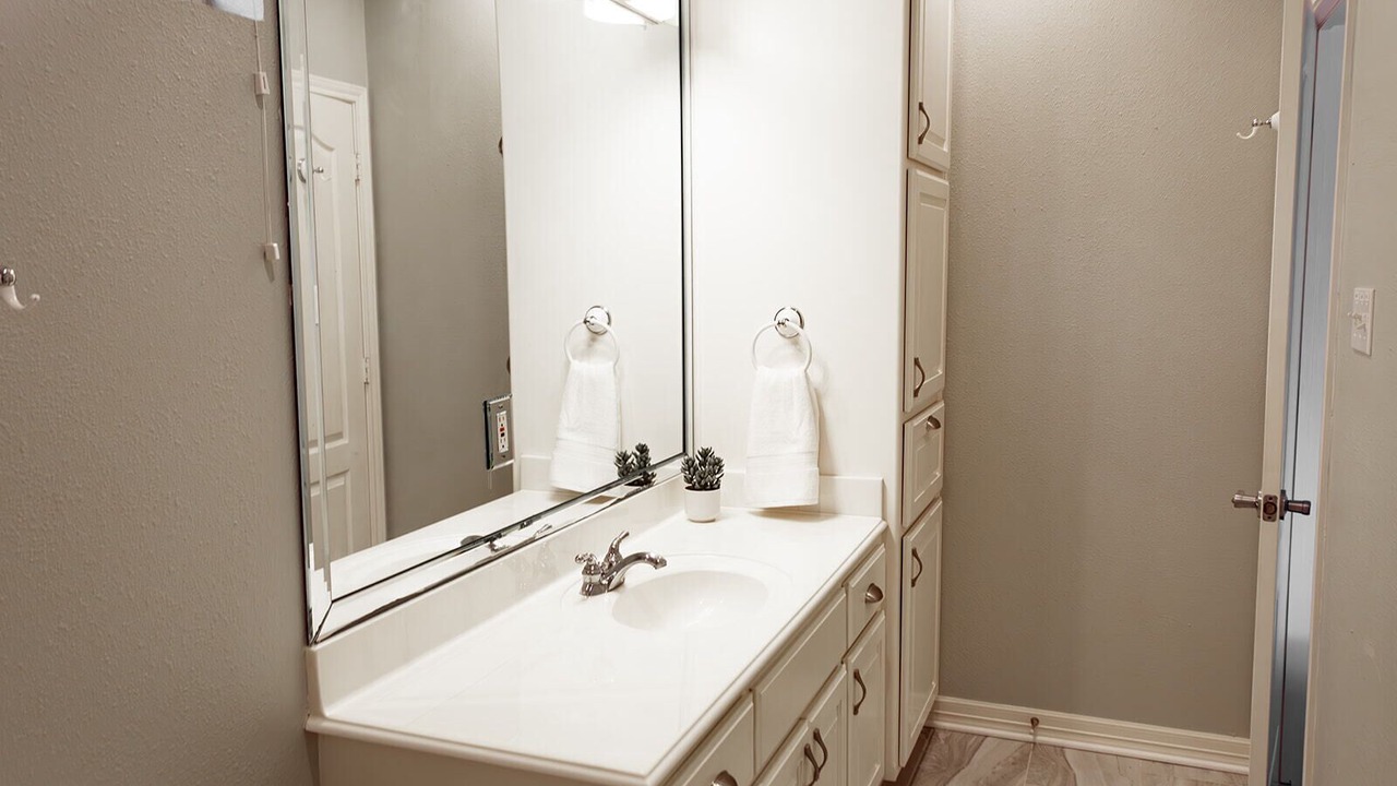 Photo of Bathroom in Walden on Lake Conroe