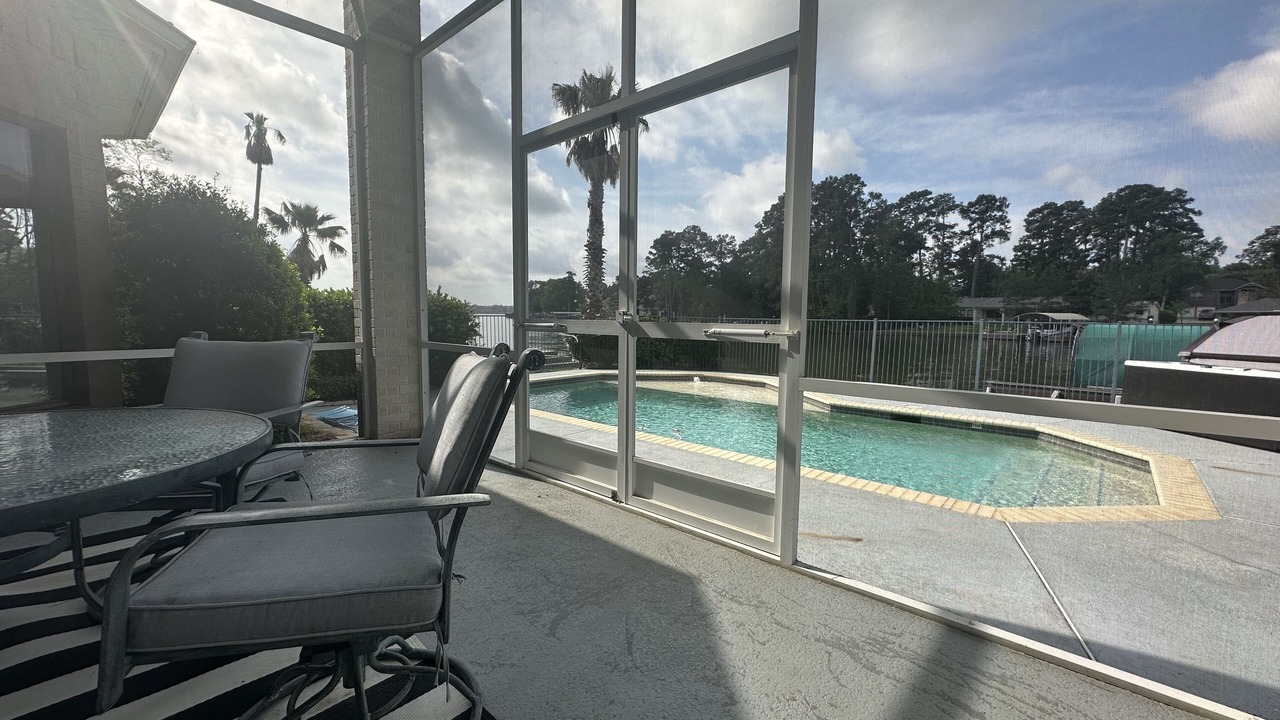 Photo of Outdoor in Walden on Lake Conroe
