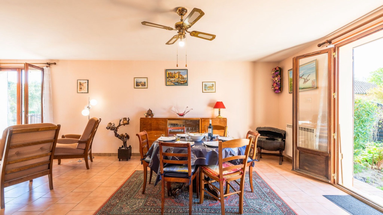 Photo of Bedroom in Armissan