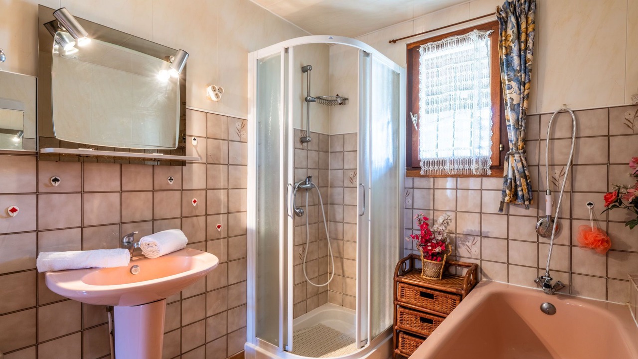 Photo of Bathroom in Armissan