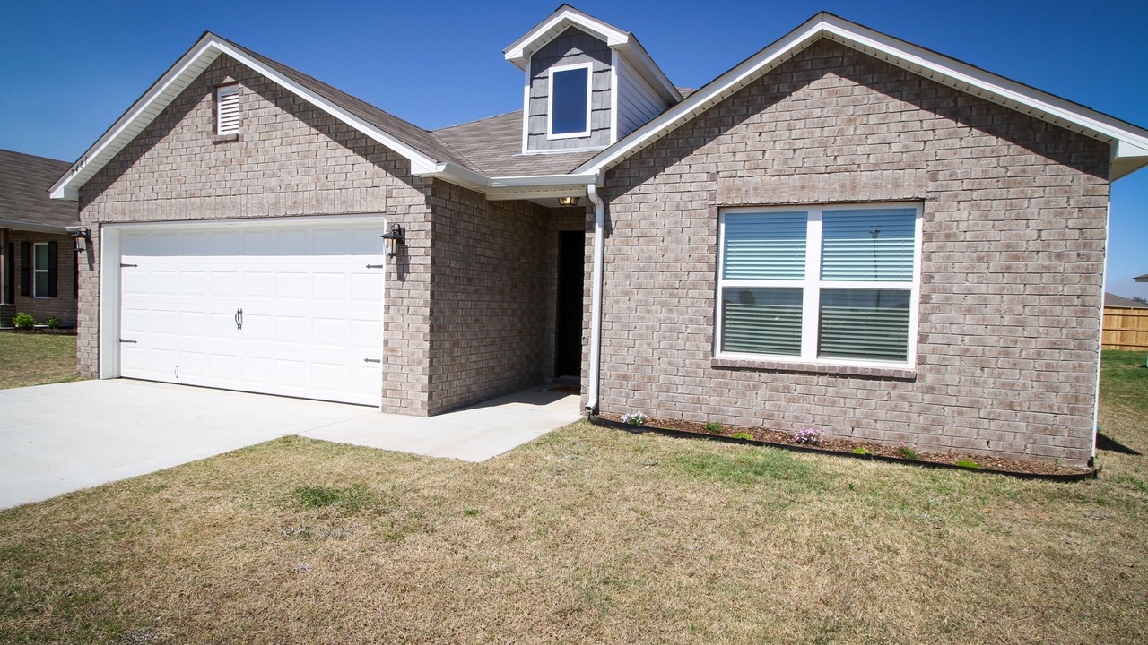 Photo of Outdoor in Collinsville