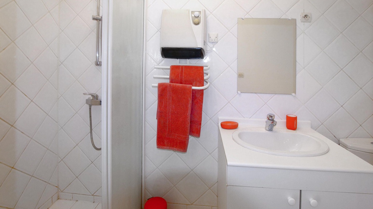 Photo of Bathroom in Bourdeaux