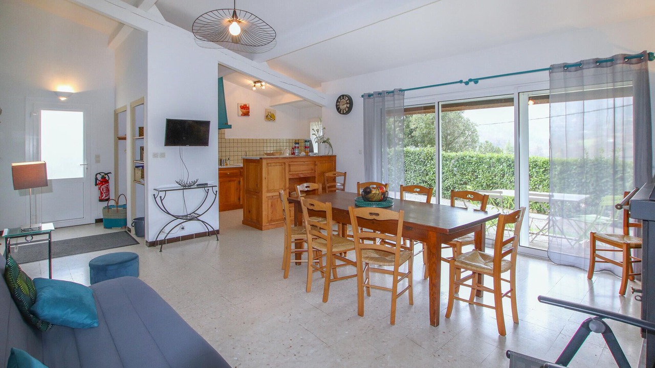 Photo of Bedroom in Bourdeaux