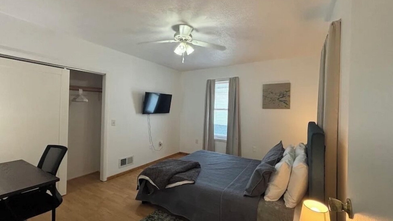 Photo of Bedroom in Seneca Falls