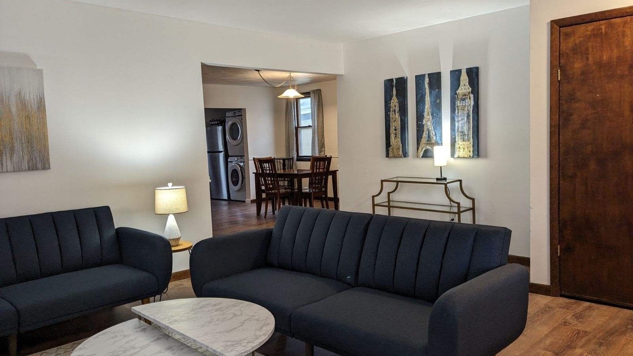 Photo of Livingroom in Seneca Falls