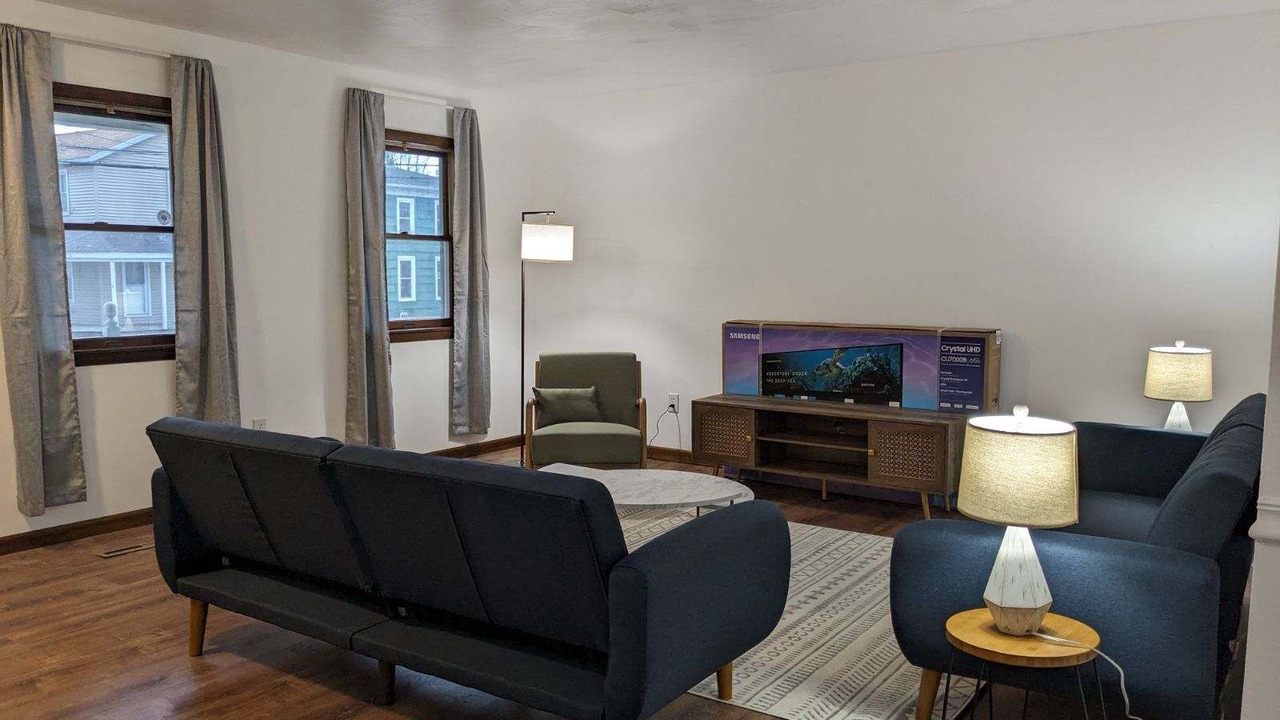 Photo of Livingroom in Seneca Falls