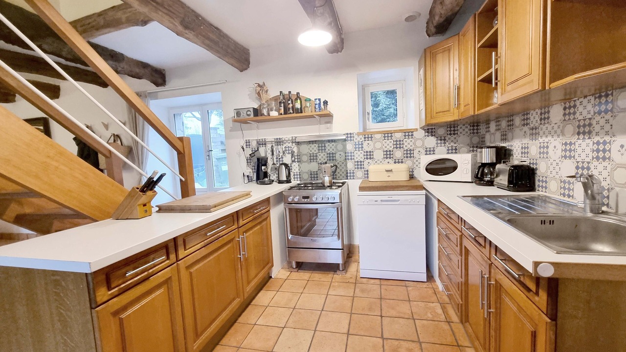 Photo of Kitchen in Locoal-Mendon