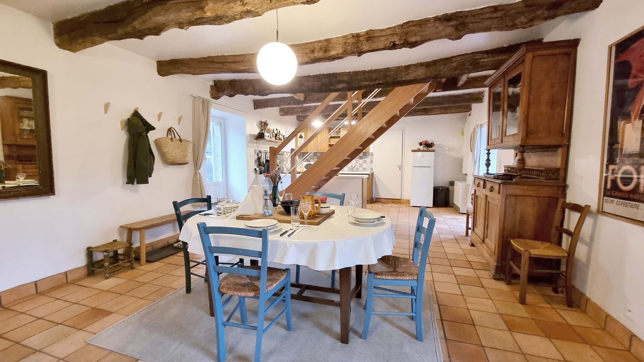 Photo of Others in Locoal-Mendon